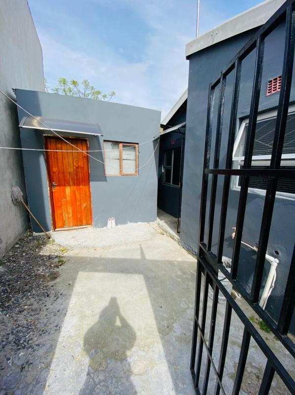 2 Bedroom Property for Sale in Khaya Western Cape